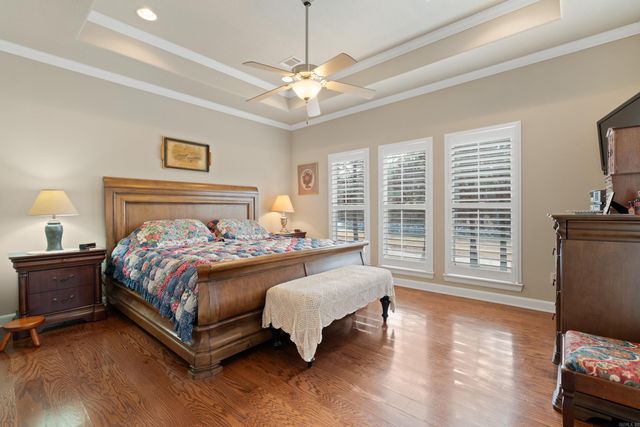 222 Pizarro Drive, Hot Springs Village, AR 71909