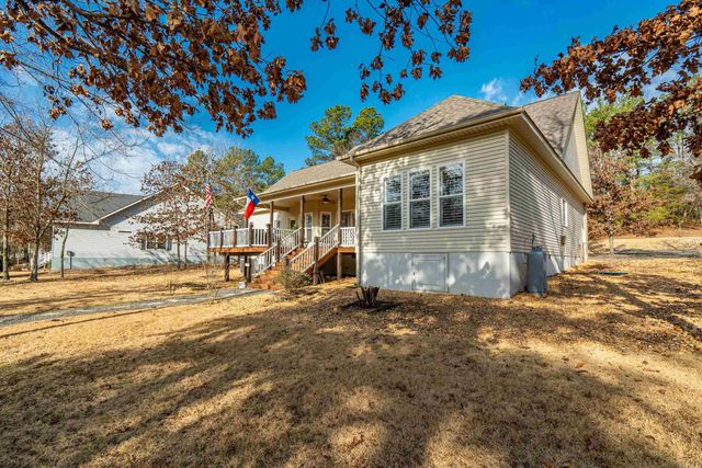 222 Pizarro Drive, Hot Springs Village, AR 71909