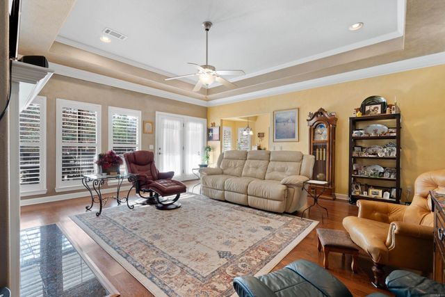 222 Pizarro Drive, Hot Springs Village, AR 71909