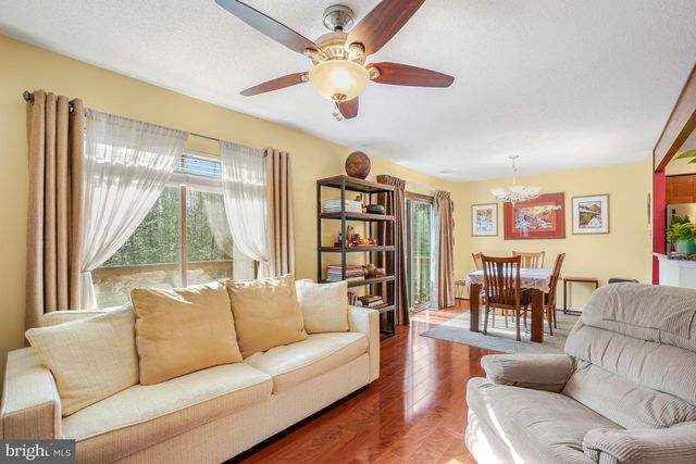 2315 GLADE BANK WAY, Reston, VA 20191