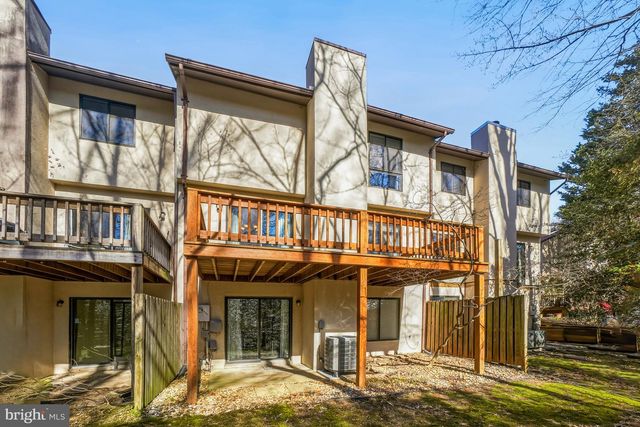 2315 GLADE BANK WAY, Reston, VA 20191