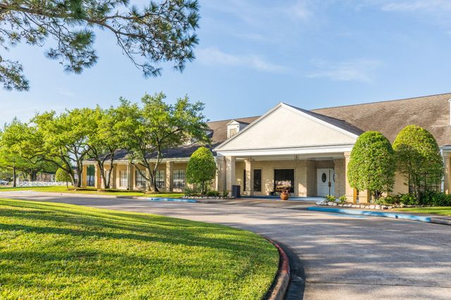 2806 S Peach Hollow Circle, Pearland, TX 77584