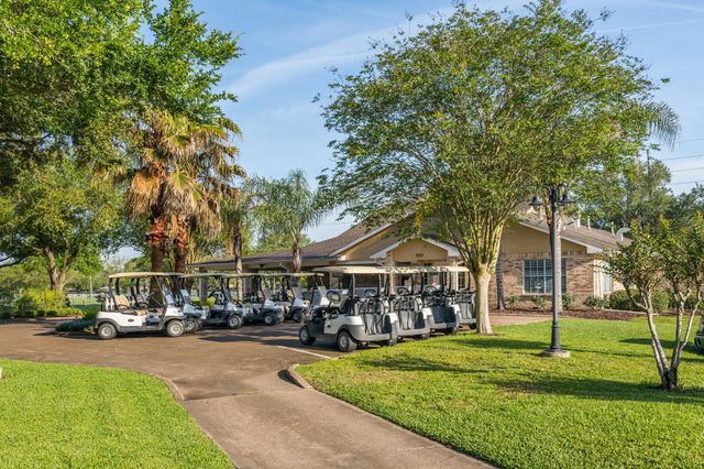 2806 S Peach Hollow Circle, Pearland, TX 77584