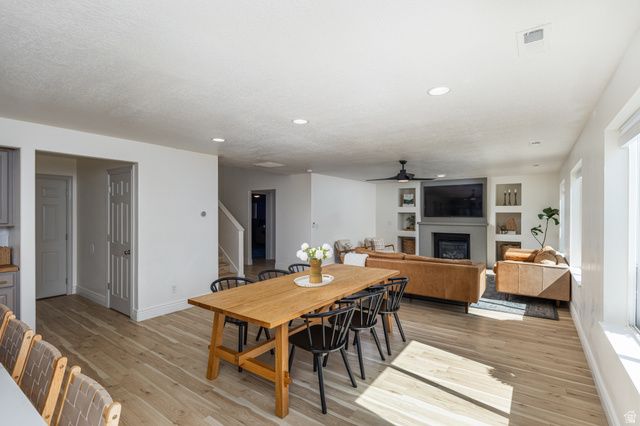 1012 CAMBRIA DR, North Salt Lake, UT 84054