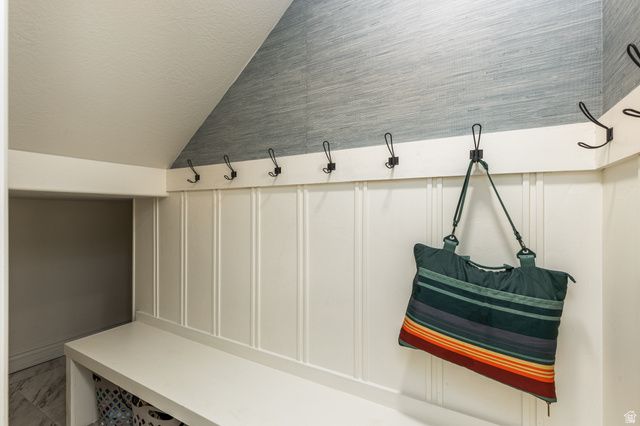 1012 CAMBRIA DR, North Salt Lake, UT 84054