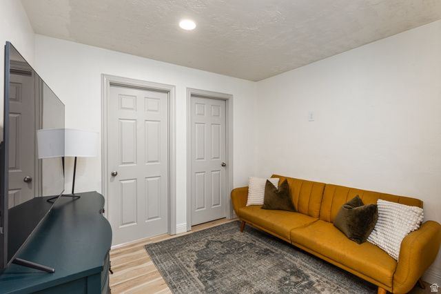 1012 CAMBRIA DR, North Salt Lake, UT 84054