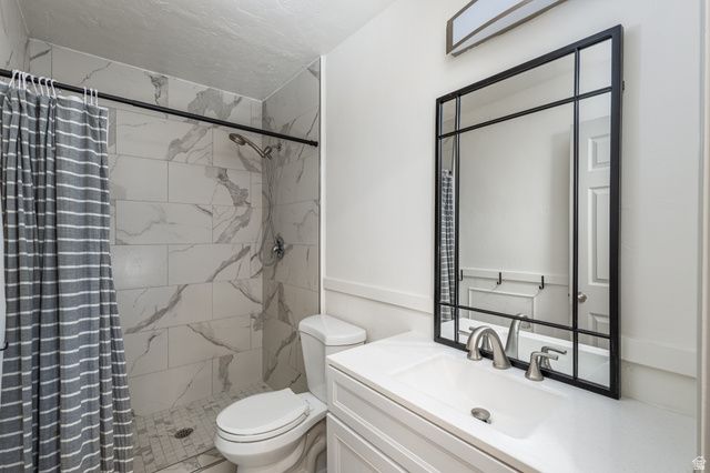 1012 CAMBRIA DR, North Salt Lake, UT 84054