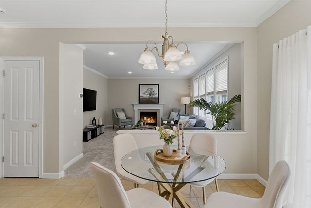 21 Seaver Farm Ln, Grafton, MA 01560
