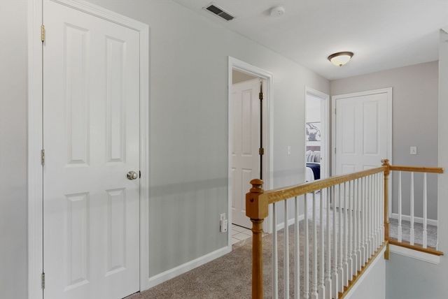 21 Seaver Farm Ln, Grafton, MA 01560