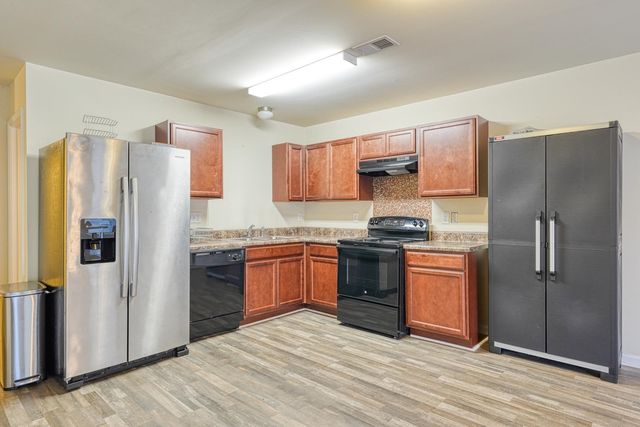 240 Cotton Creek Drive, Spartanburg, SC 29302