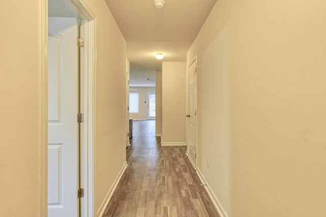 240 Cotton Creek Drive, Spartanburg, SC 29302