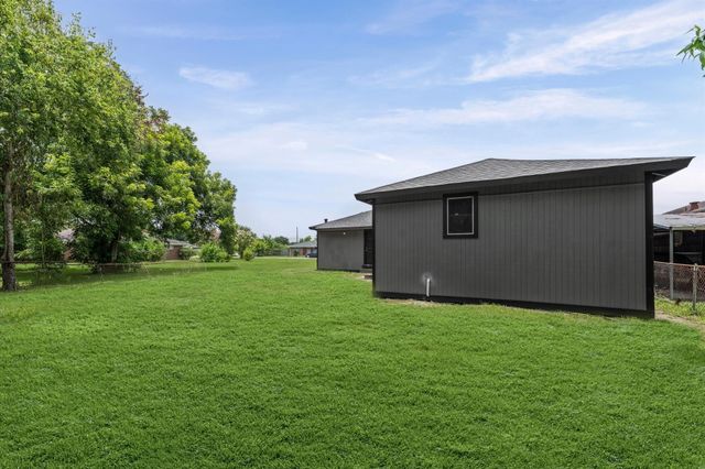 3626 Sparrow Street, Houston, TX 77051