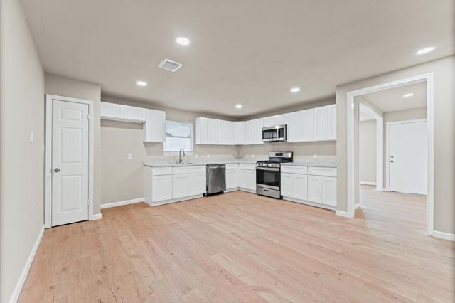 3626 Sparrow Street, Houston, TX 77051