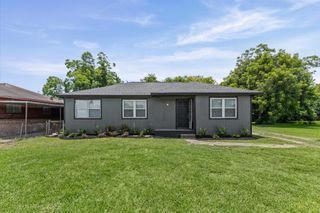 3626 Sparrow Street, Houston, TX 77051