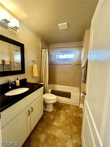 2552 SW 28th AVE, Cape Coral, FL 33914