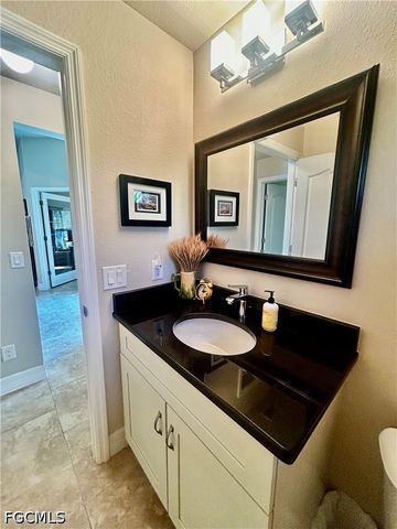 2552 SW 28th AVE, Cape Coral, FL 33914