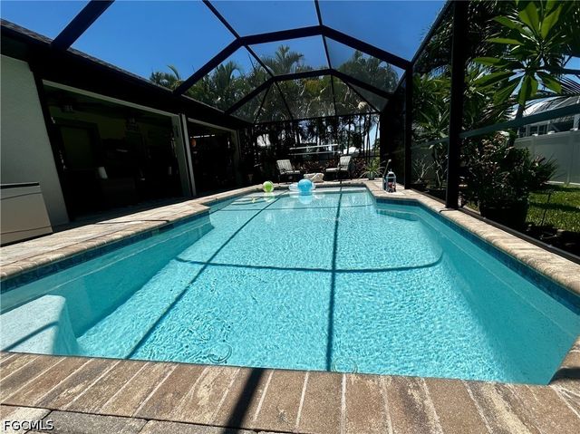 2552 SW 28th AVE, Cape Coral, FL 33914