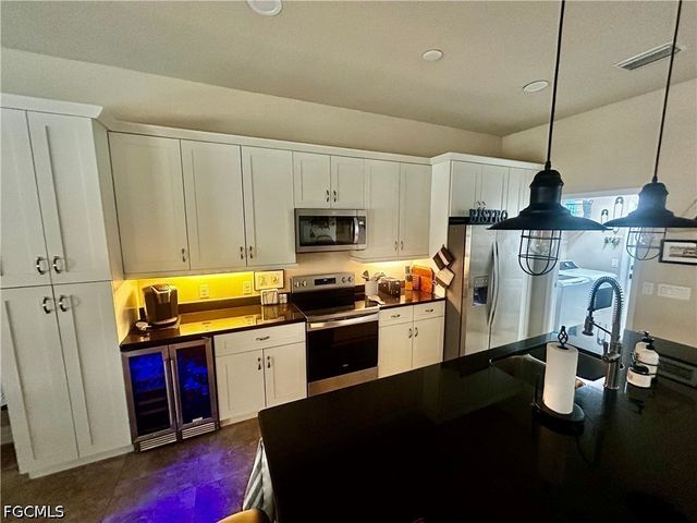 2552 SW 28th AVE, Cape Coral, FL 33914