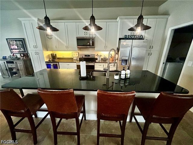 2552 SW 28th AVE, Cape Coral, FL 33914
