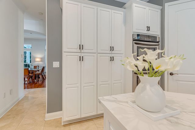 111 Troy Circle, Fort Walton Beach, FL 32547