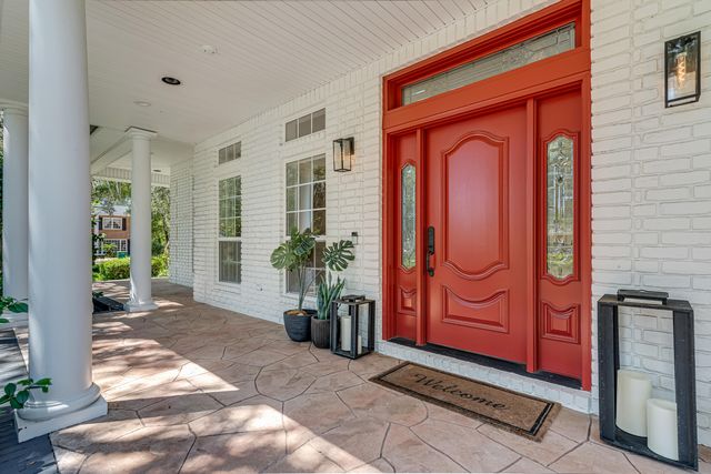 111 Troy Circle, Fort Walton Beach, FL 32547