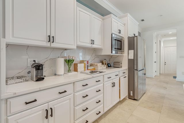 111 Troy Circle, Fort Walton Beach, FL 32547