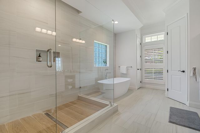 111 Troy Circle, Fort Walton Beach, FL 32547