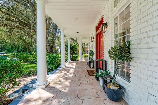 111 Troy Circle, Fort Walton Beach, FL 32547