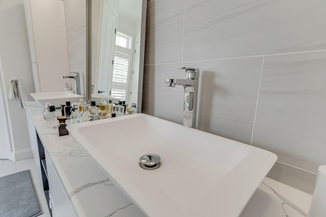 111 Troy Circle, Fort Walton Beach, FL 32547