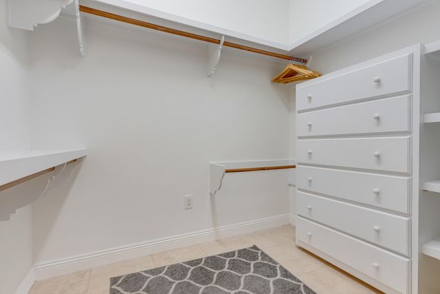 111 Troy Circle, Fort Walton Beach, FL 32547