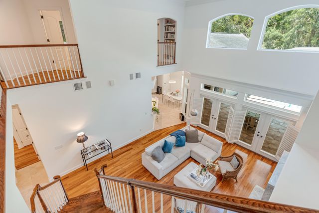 111 Troy Circle, Fort Walton Beach, FL 32547