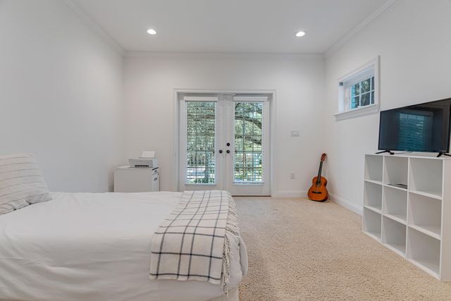 111 Troy Circle, Fort Walton Beach, FL 32547