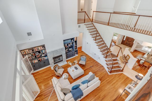 111 Troy Circle, Fort Walton Beach, FL 32547