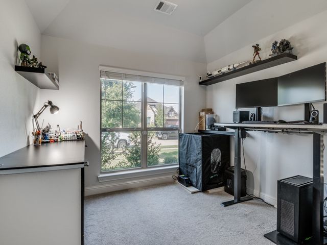 524 Windrow Lane, Waxahachie, TX 75165