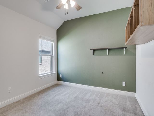 524 Windrow Lane, Waxahachie, TX 75165