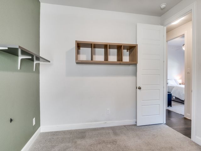 524 Windrow Lane, Waxahachie, TX 75165