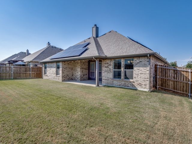 524 Windrow Lane, Waxahachie, TX 75165