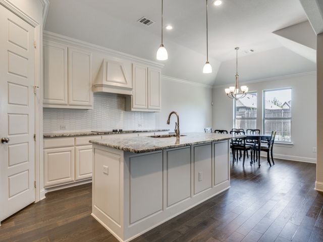 524 Windrow Lane, Waxahachie, TX 75165