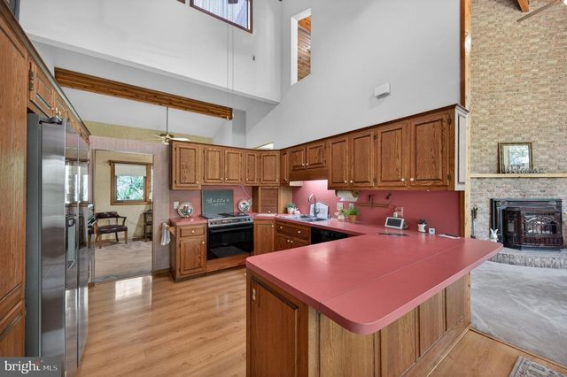 648 ABBIE LN, Kearneysville, WV 25430