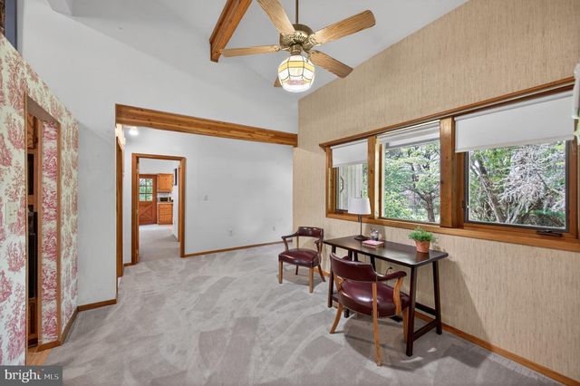 648 ABBIE LN, Kearneysville, WV 25430