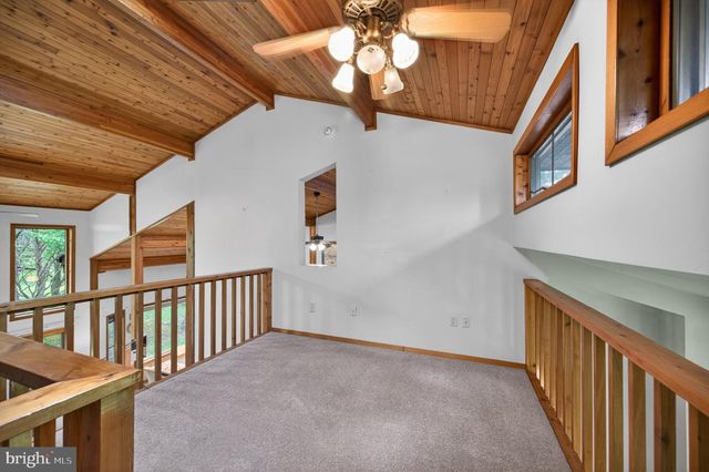 648 ABBIE LN, Kearneysville, WV 25430
