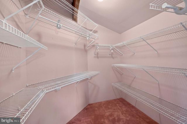 648 ABBIE LN, Kearneysville, WV 25430