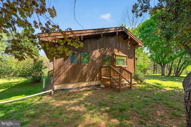 648 ABBIE LN, Kearneysville, WV 25430