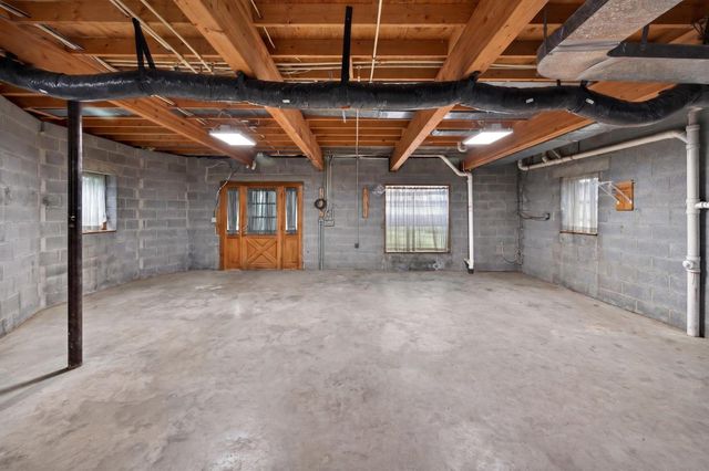 648 ABBIE LN, Kearneysville, WV 25430