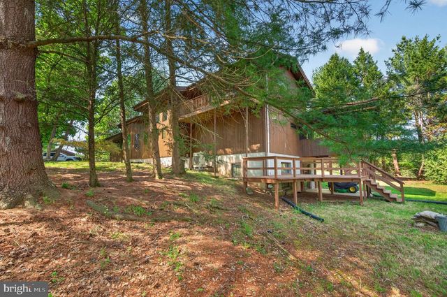 648 ABBIE LN, Kearneysville, WV 25430