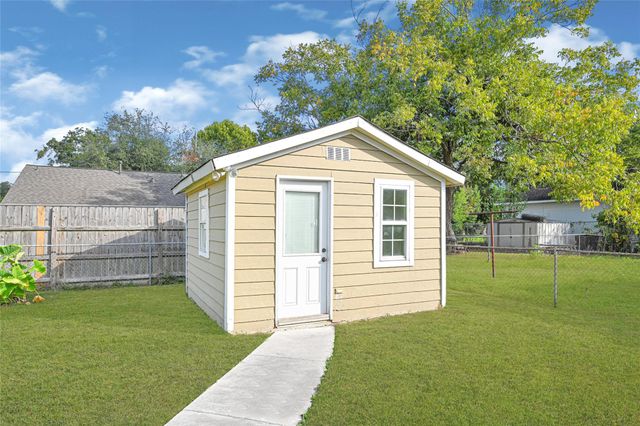 5303 Lucille Street, Houston, TX 77026