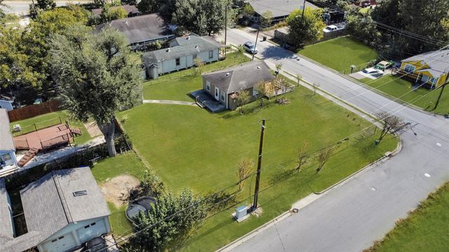 5303 Lucille Street, Houston, TX 77026