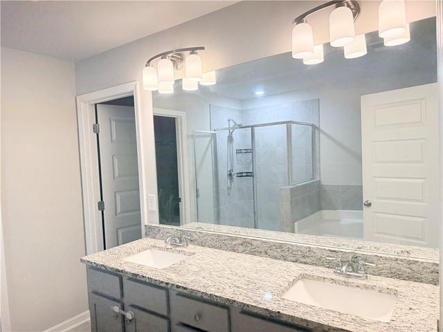 2104 Shetley Creek Dr, Norcross, GA 30071