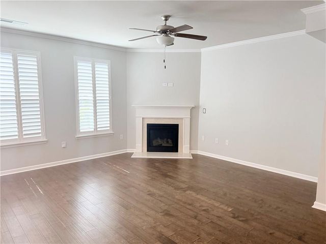 2104 Shetley Creek Dr, Norcross, GA 30071