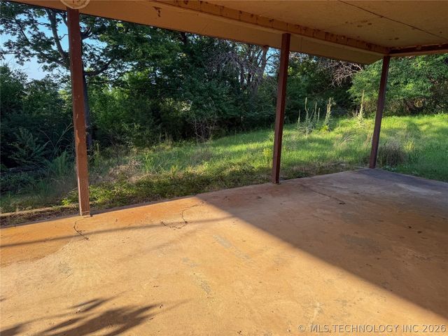 607 NE Bluff, Tamaha, OK 74462
